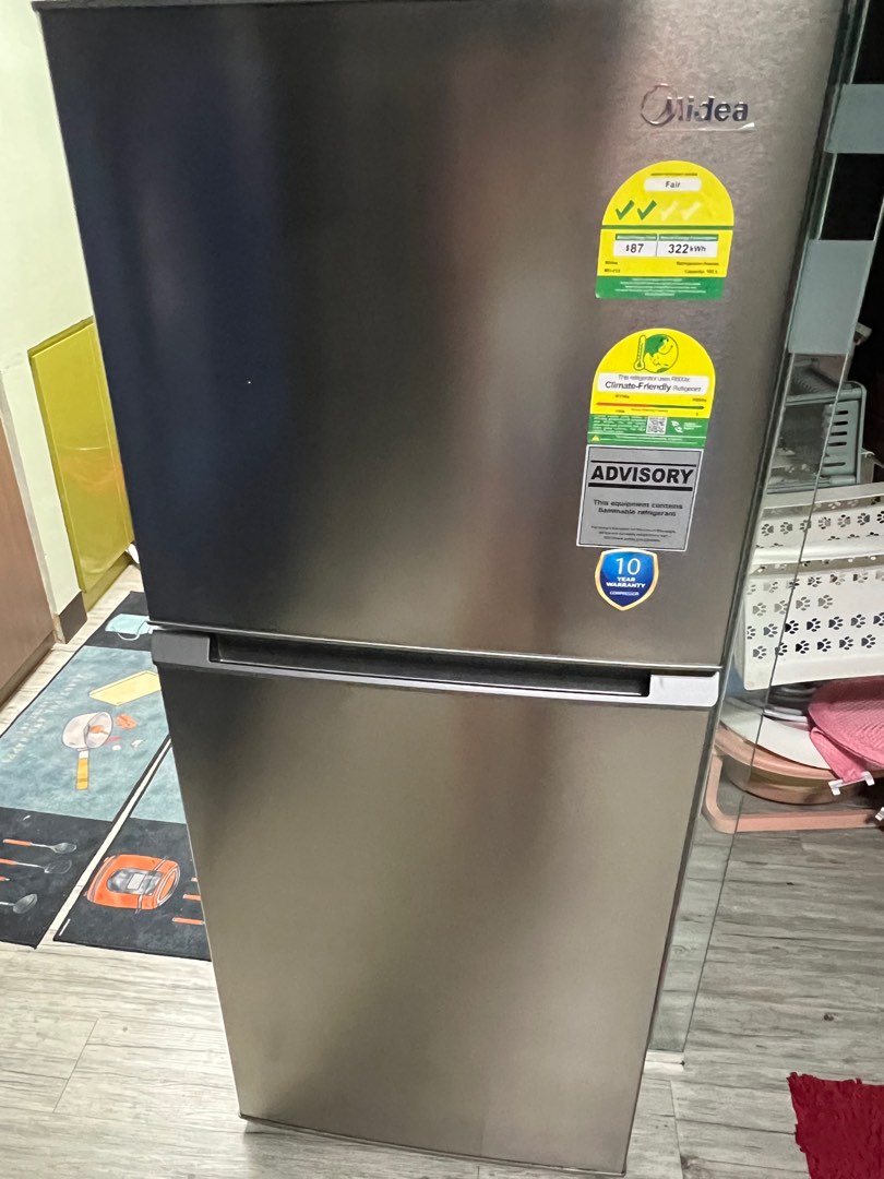 whirlpool 93 ltr refrigerator