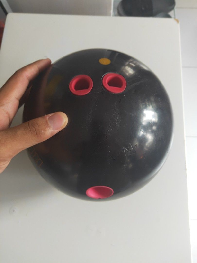 Rhino bowling ball, Sports Equipment, Sports & Games, Billiards