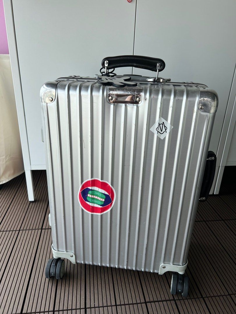 Rimowa Classic Cabin S, Hobbies & Toys, Travel, Luggage on Carousell