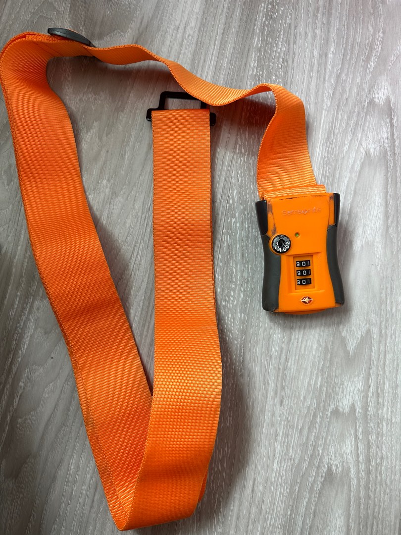 Samsonite Luggage Strap with lock, Hobbies & Toys, Travel, Travel