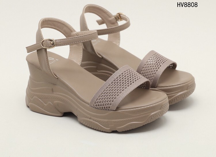 Wedges wanita clearance