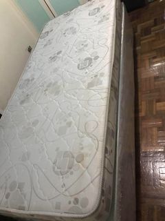Single bed mattress with pullout bed