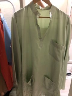 (Category: ) located in . Submitted by ummipreloved (Listing ID 1226735214, Image 1). Description: .