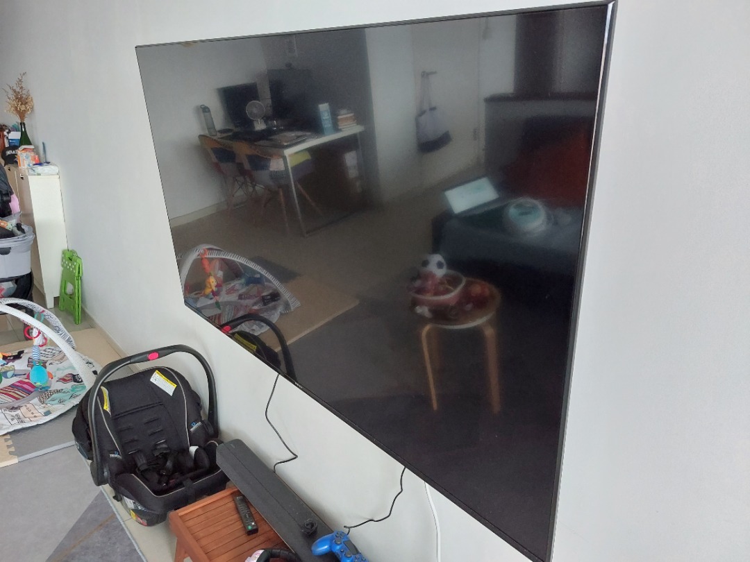 Sony X90J 65" with box and wall mount, TV & Home Appliances, TV