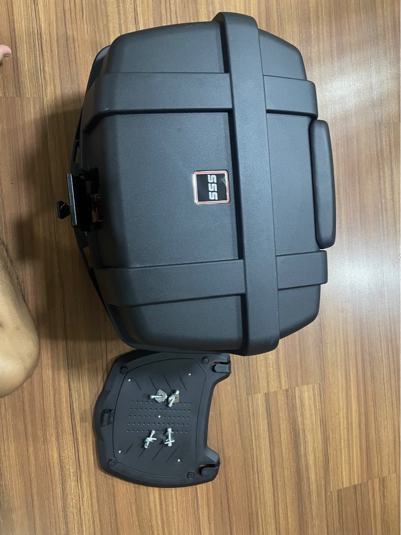 SSS 55L Box, Motorcycles, Motorcycle Accessories on Carousell