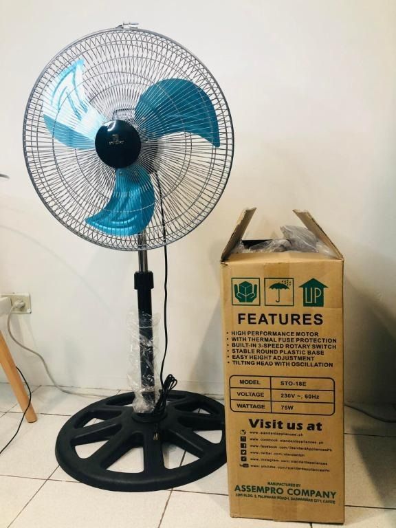 Standard 18" Electric Stand Fan Metal Blade STO18E, Furniture & Home Living, Lighting & Fans