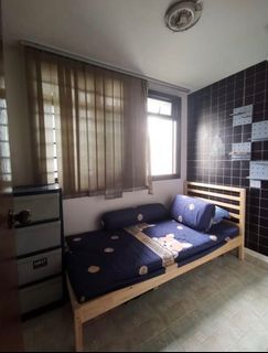 (Category: ) located in . Submitted by ahaana (Listing ID 1226787288, Image 1). Description: .