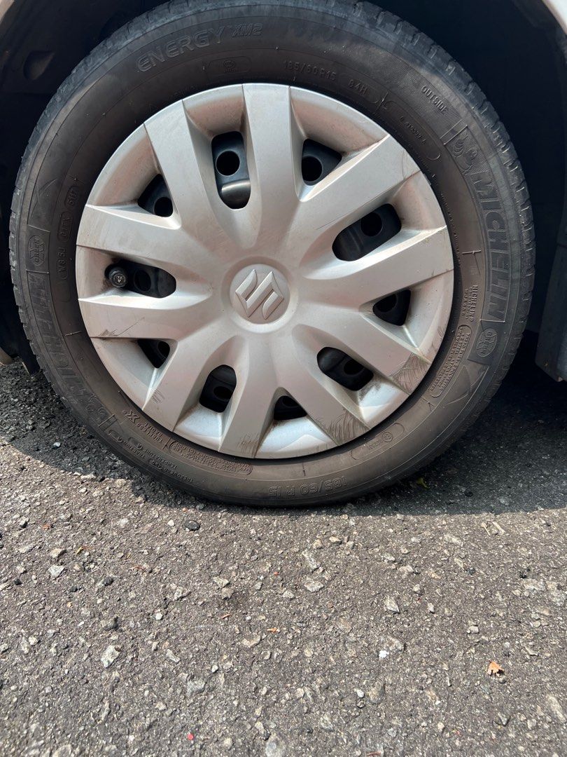 Suzuki Swift rim besi with wheelcap, Auto Accessories on Carousell