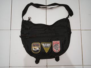 (Kategori: ) berada di . Dikirim oleh surplusss (ID iklan 1226864435, Gambar 1). Deskripsi: .
