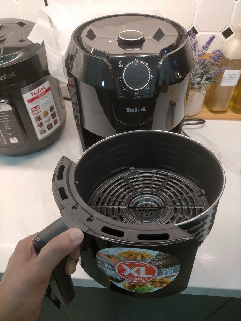 Tefal air fryer 4.2L, TV & Home Appliances, Kitchen Appliances, Fryers