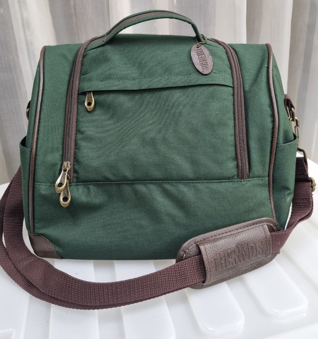 Thermos Insulated Bag, Men's Fashion, Bags, Backpacks on Carousell