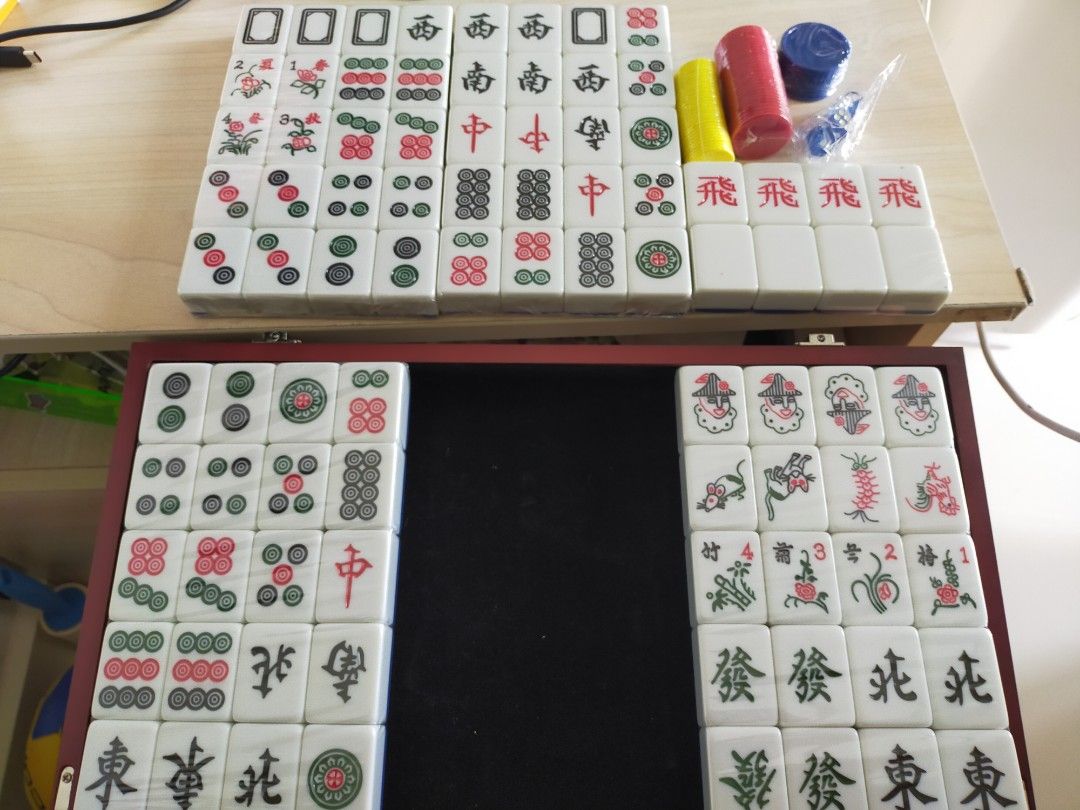 Tiger Mahjong limited edition 3 players, Hobbies & Toys, Collectibles
