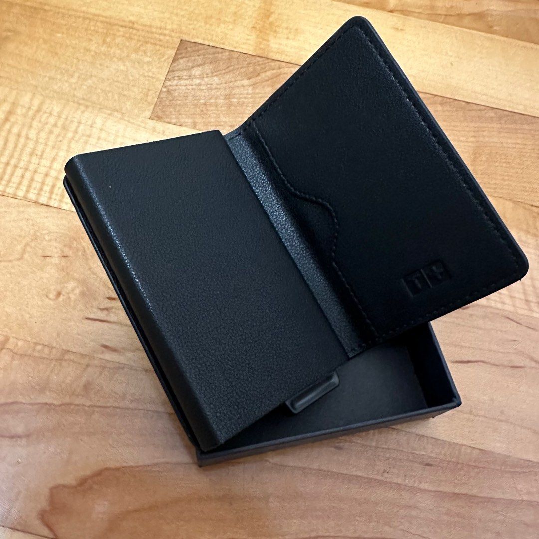 Tissot rfid sales card holder