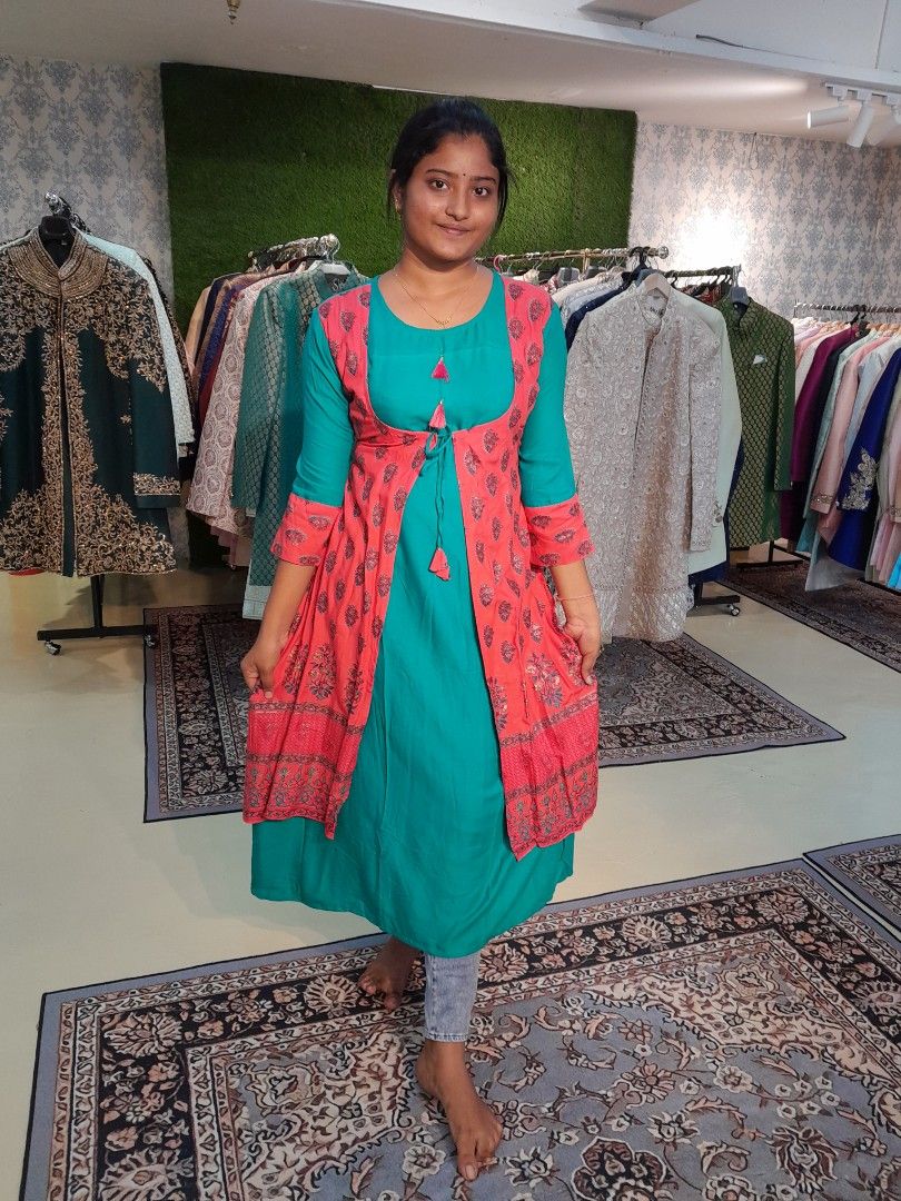 Update 34+ trendy long kurti with jeans super hot - thtantai2