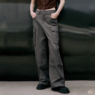 urban revivo cargo straight leg pants