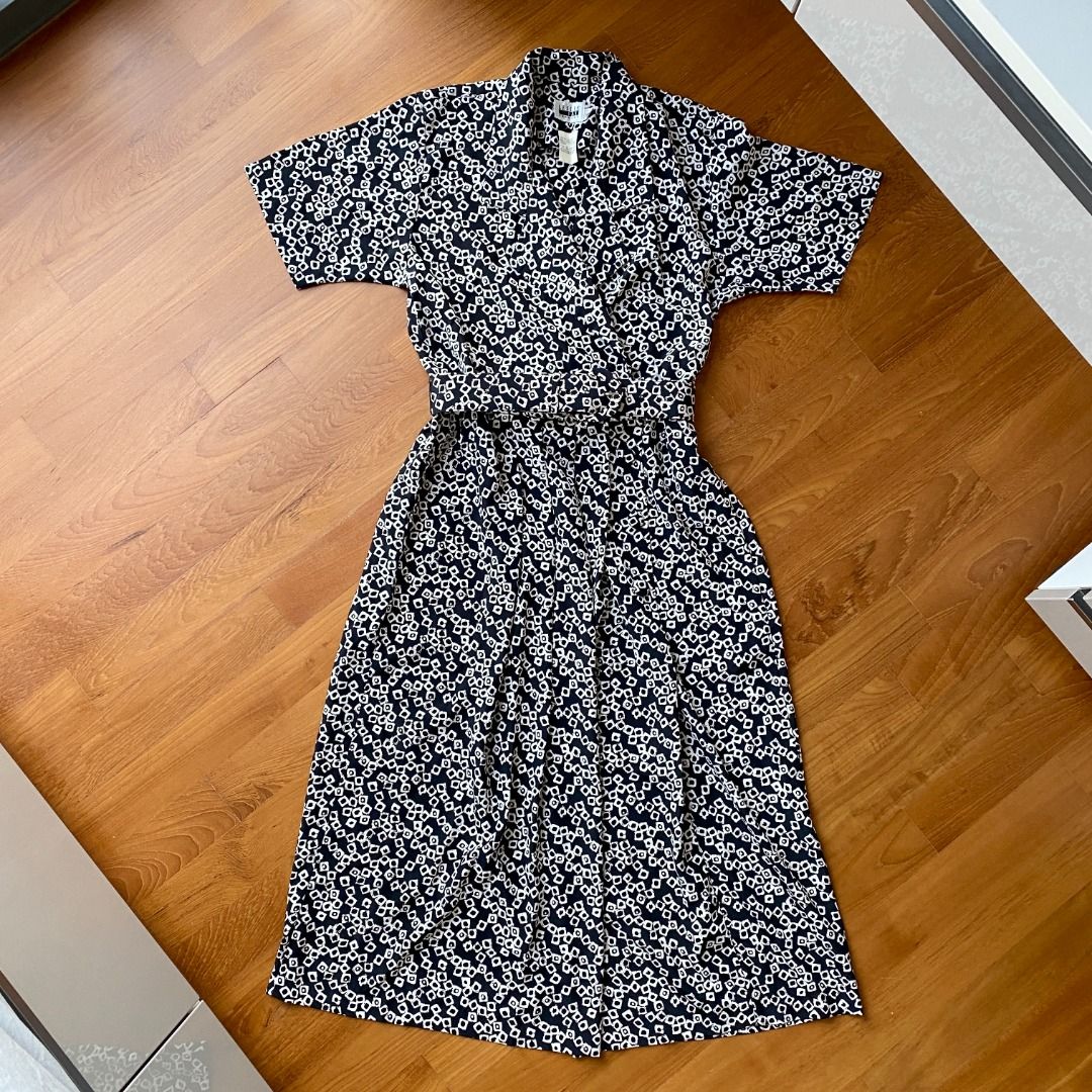 Vintage 1980s Leslie Fay Geometric Print Belted Shirt Dress