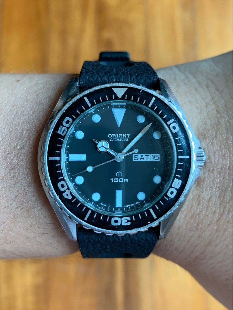 Vintage Orient Quartz Diver Men s Fashion Watches Accessories Watches on Carousell
