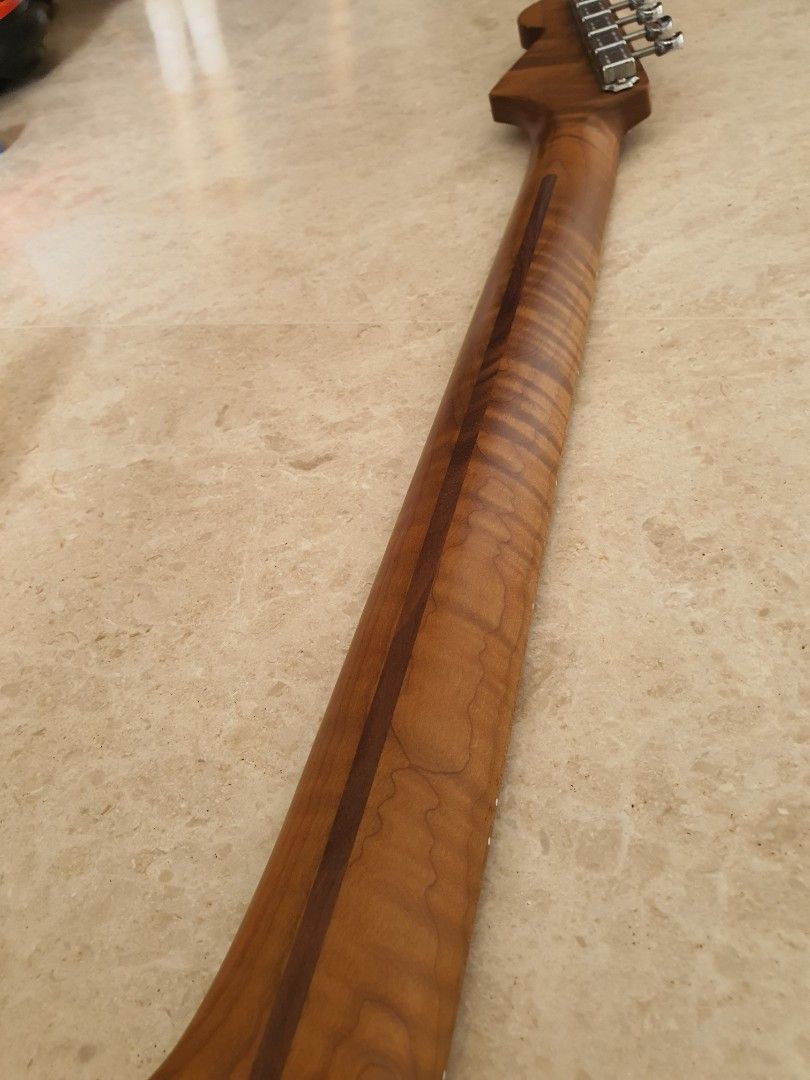 Warmoth flame maple outlet neck