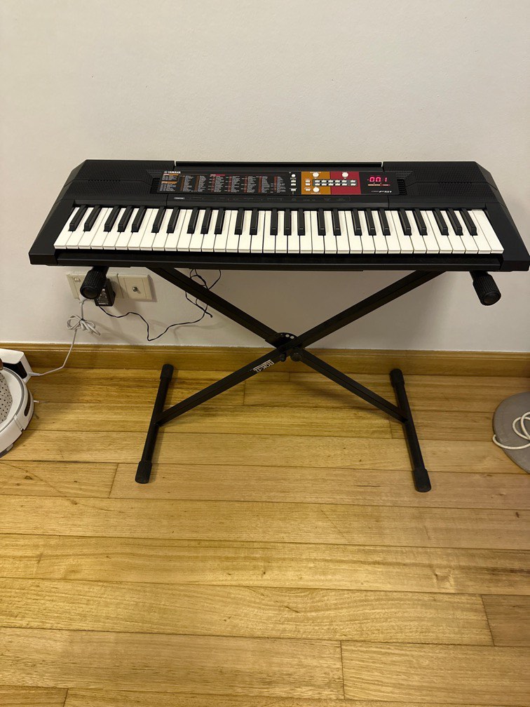 Yamaha PSR F51 portable keyboard Hobbies Toys Music