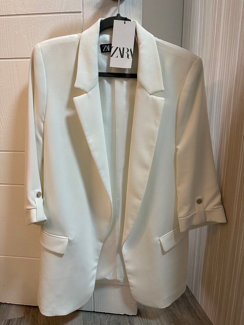 Zara White Coat, Women's Fashion, Coats, Jackets and Outerwear on Carousell