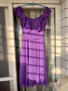 紫色小露背小洋裝