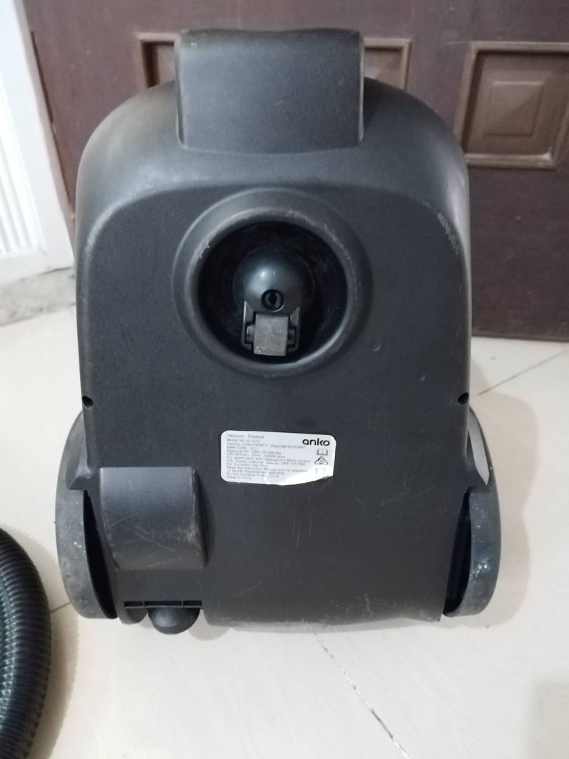 a. Anko Bagless Vacuum Cleaner, Furniture & Home Living, Cleaning
