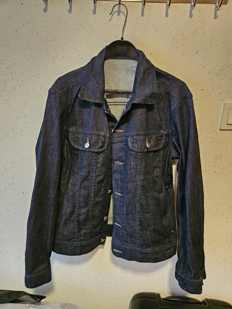 A. P. C. 廠貨denim jacket size s, 男裝, 外套及戶外衣服- Carousell