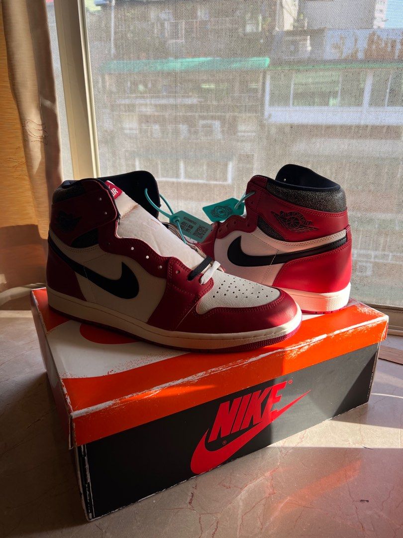 Air Jordan 1 lost and found, 他的時尚, 鞋, 運動鞋在旋轉拍賣