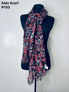 Aldo Scarf