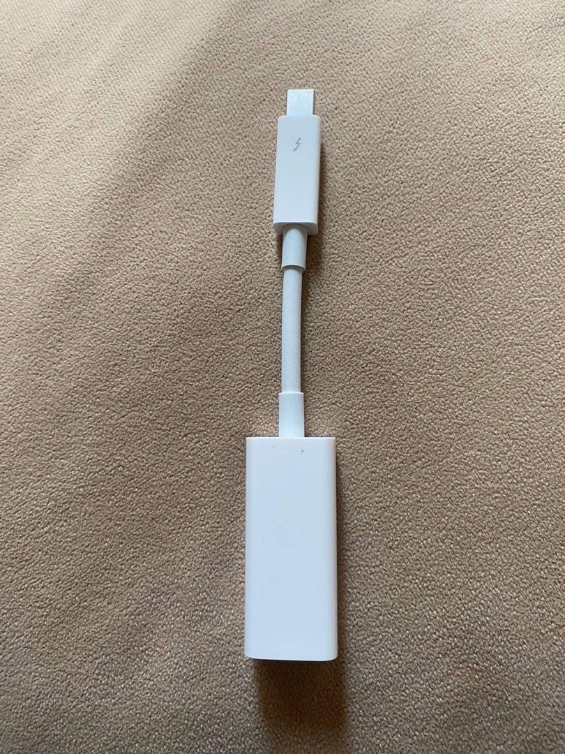 Apple Thunderbolt FireWireアダプター Apple Thunderbolt to FireWire