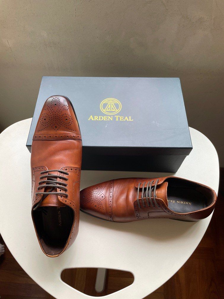 Medallion shoes clearance