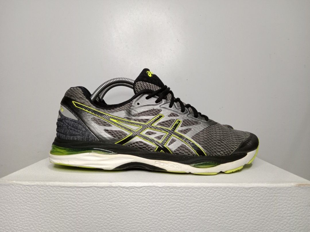 Sepatu asics hot sale gel cumulus 18