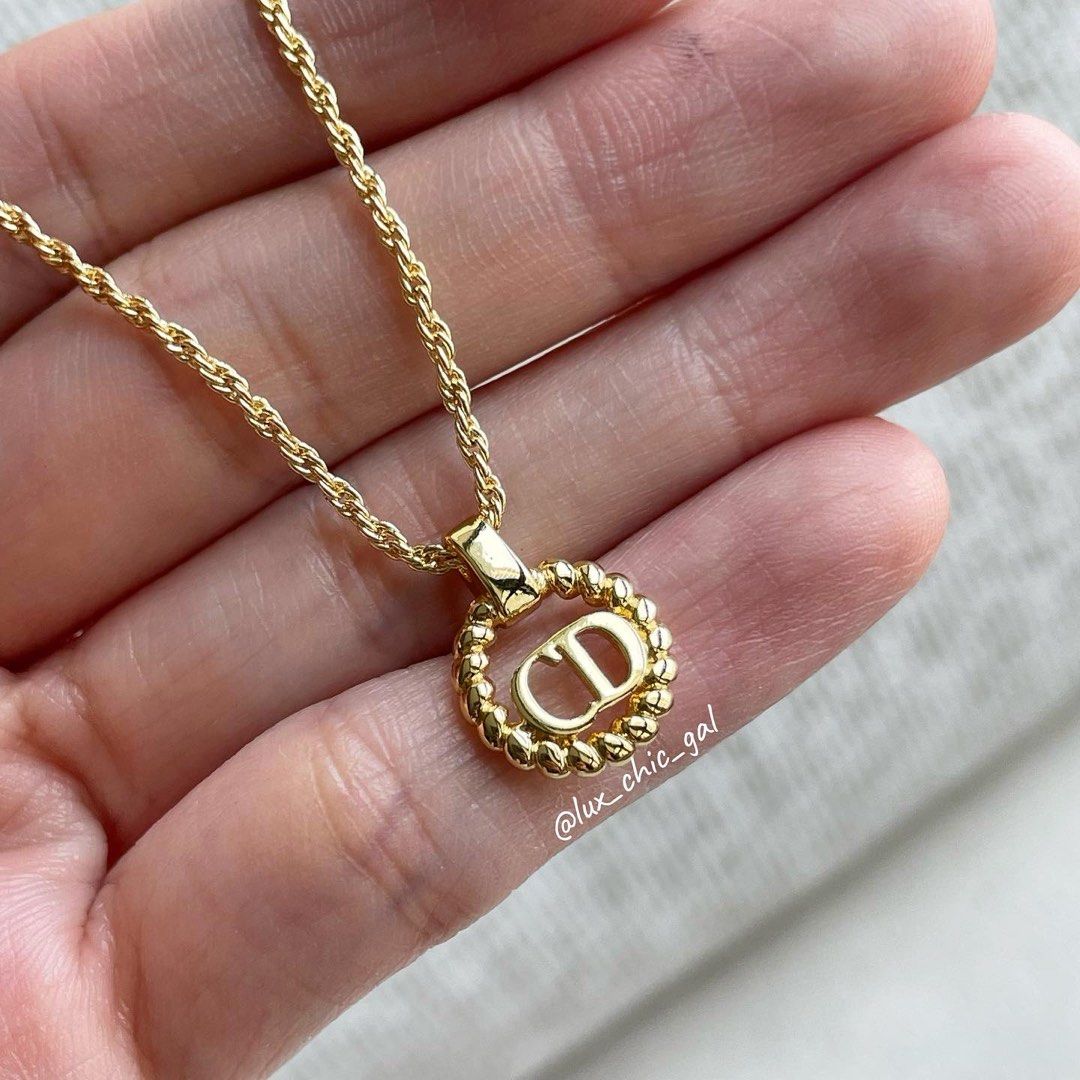 Vintage cd deals necklace
