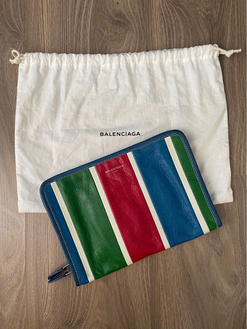 Balenciaga bazar clutch clearance