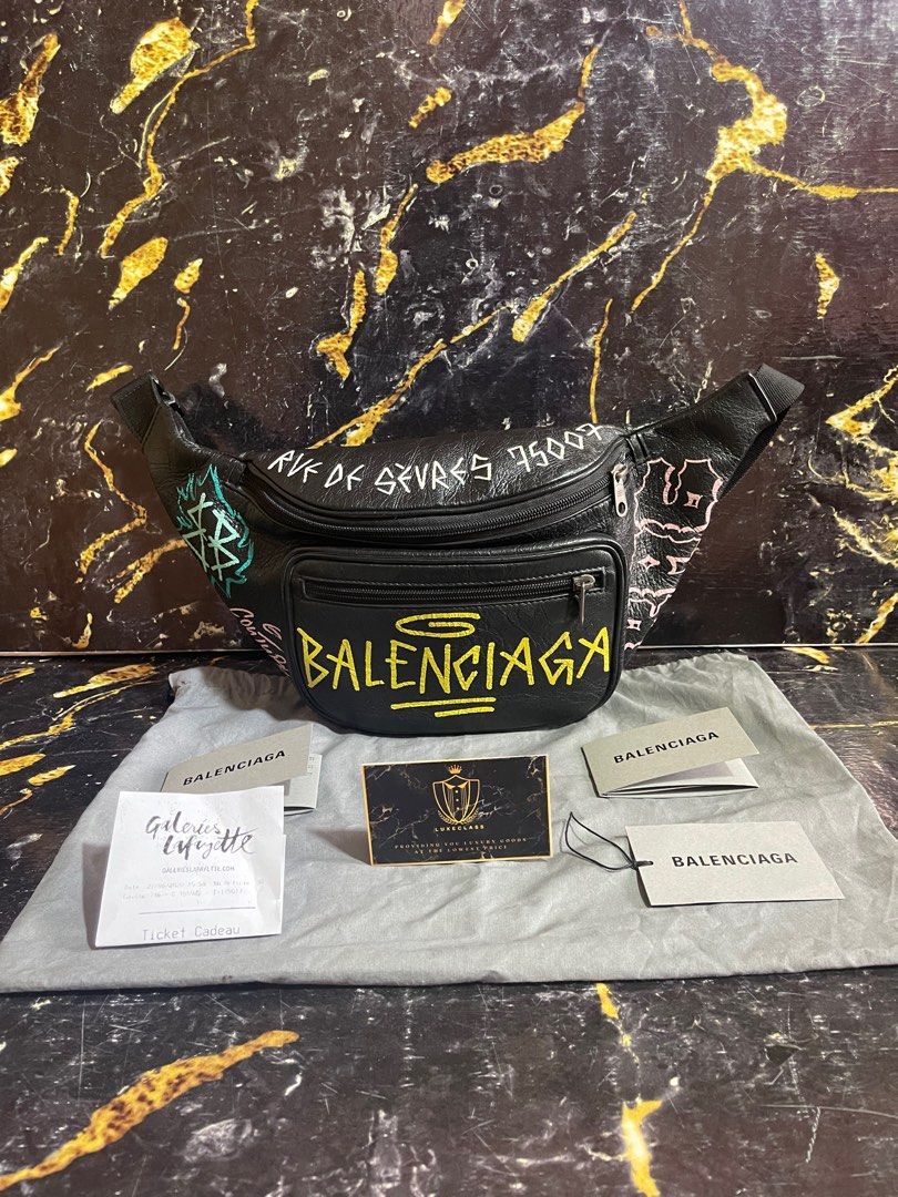 Waist bag clearance balenciaga graffiti original