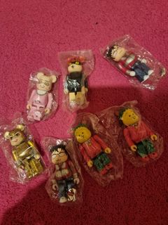 (Category: ) located in . Submitted by Collectibles (Listing ID 1227019039, Image 1). Description: .