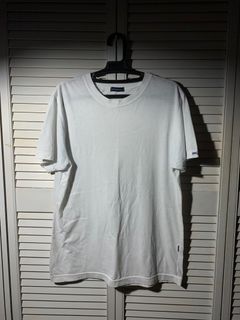 Blue Corner | Plain White T-Shirt