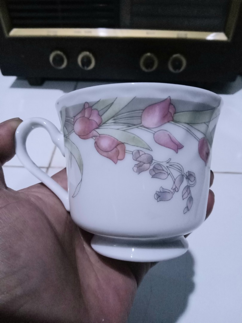 Cangkir Antik 4pc Tea Set Klasik Gelas Keramik Cantik Koleksi Lawas Dekorasi Vintage Pajangan 6000