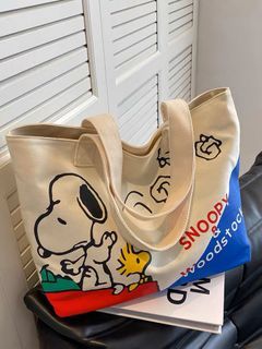 Limited to Japan, Snoopy and LeSportsac collaboration products--vintage bags  and pouches, etc. []