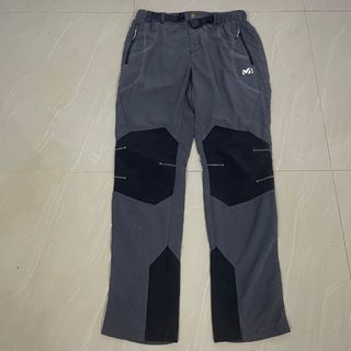 (Kategori: ) berada di . Dikirim oleh bayubara (ID iklan 1226966751, Gambar 1). Deskripsi: .
