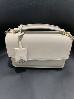 （分類：）位於 。 由 katebluee 提交（商品編號 1227030471，圖片 1）。簡介： 。