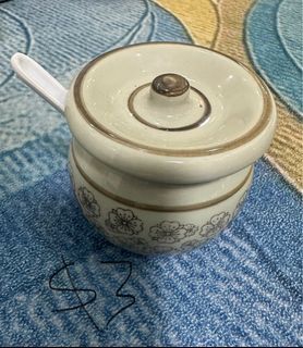 Clay pot