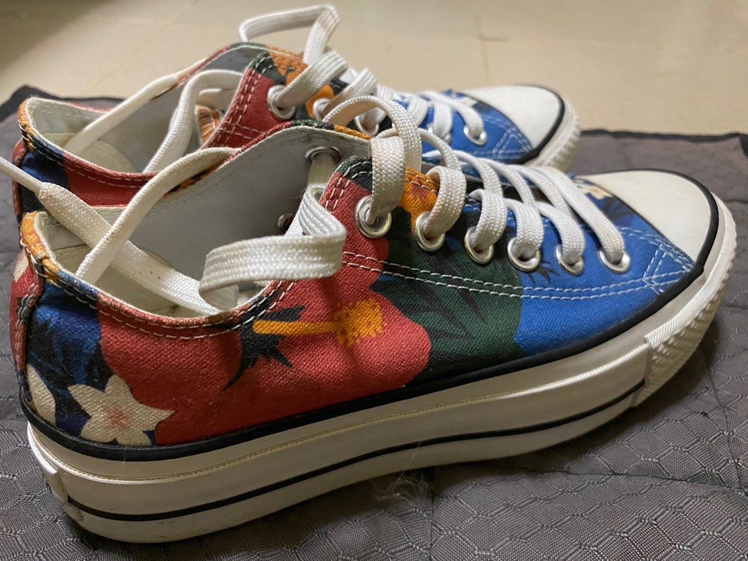 Converse Women s CTAS Paradise Prints Floral Lift Ox Sneakers