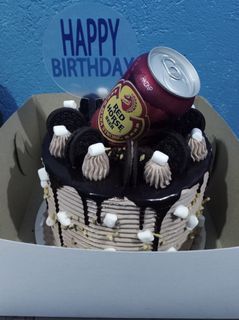Cookies and cream customize cake
