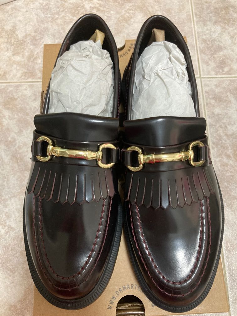 Dr Martens Adrian Snaffle loafers, 女裝, 鞋, Loafers - Carousell