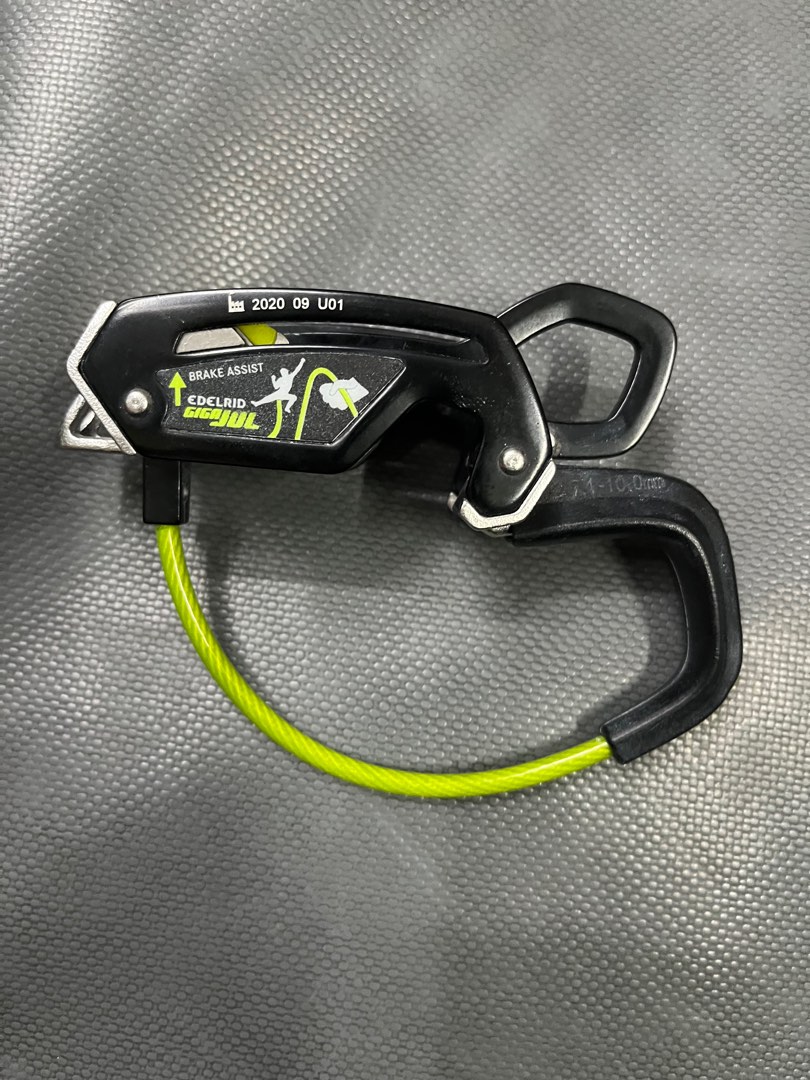 Edelrid Gigajul Assisted Braking Belay Device, Sports Equipment, Hiking
