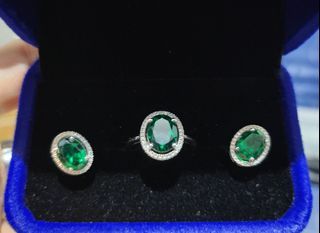 Emerald with Diamonds Ring & Earrings Set