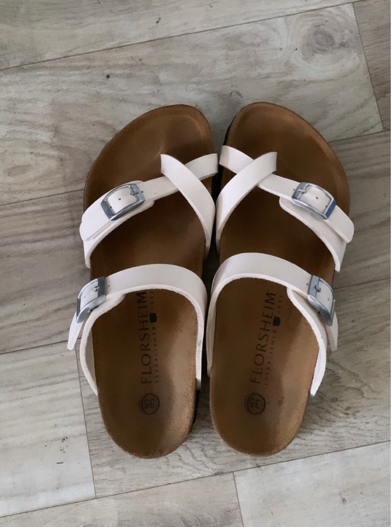 Florsheim Sandals Women s Fashion Footwear Sandals on Carousell