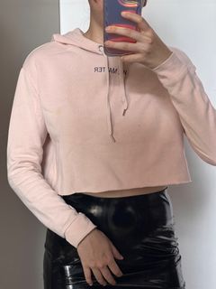 (Category: ) located in . Submitted by ohnomary (Listing ID 1226991907, Image 1). Description: .