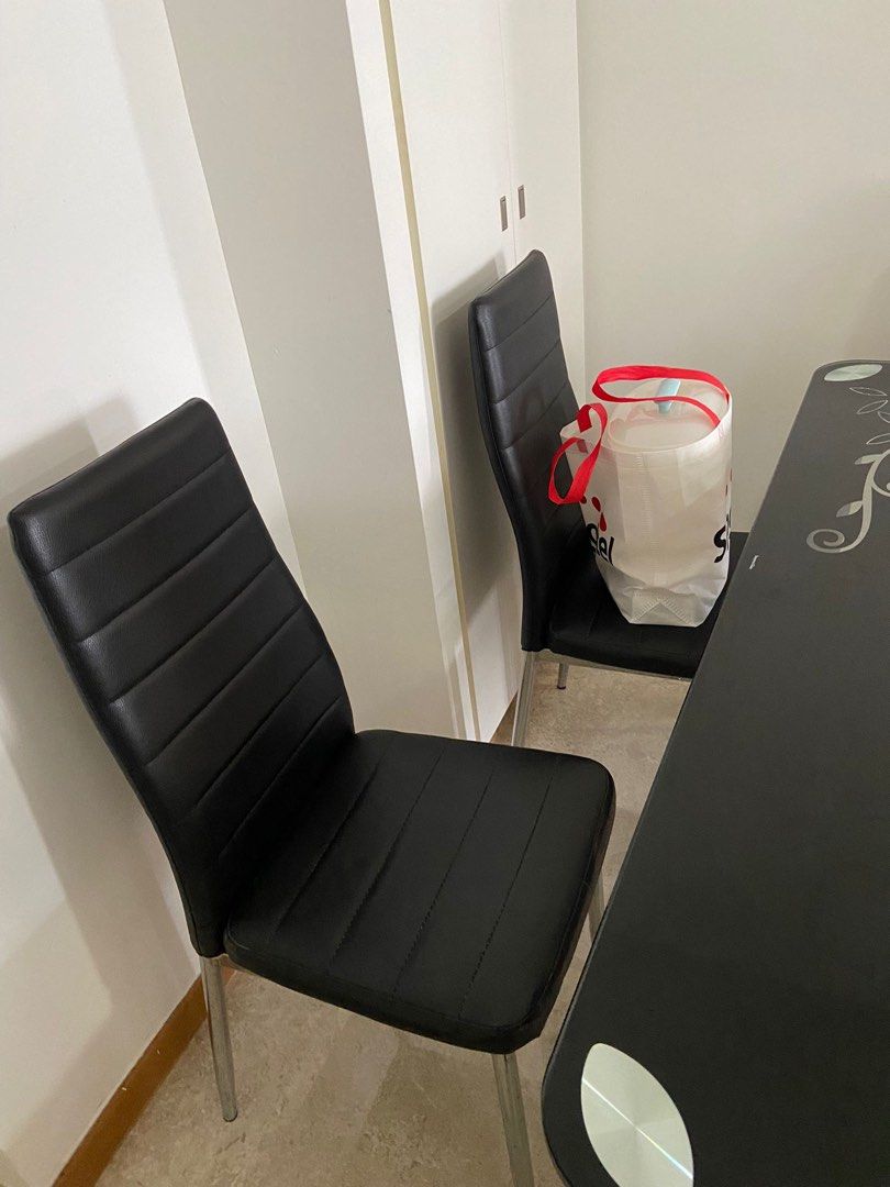 [Free] Dining Table Set w 4 chairs, Furniture & Home Living, Furniture